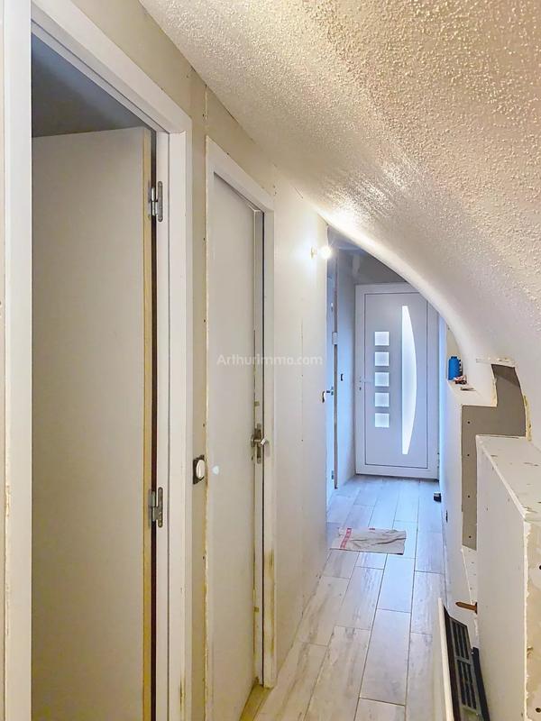 Maison - 106 m² - 5 pièces