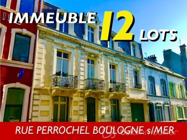 Immeuble - 730 m² - 44 pièces