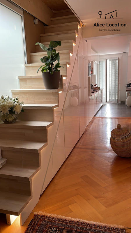 Appartement - 108 m² - 4 pièces