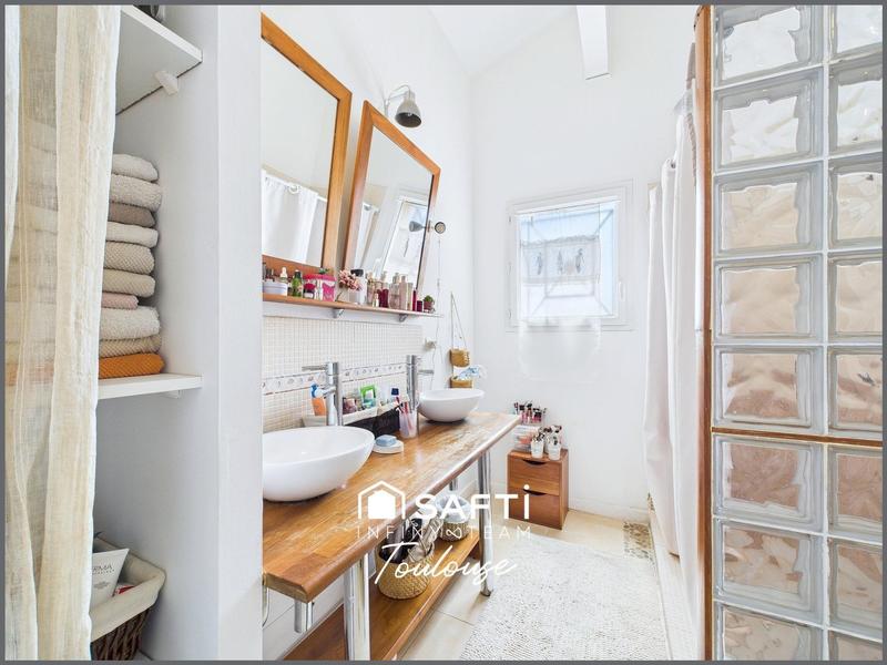 Maison - 162 m² - 6 pièces