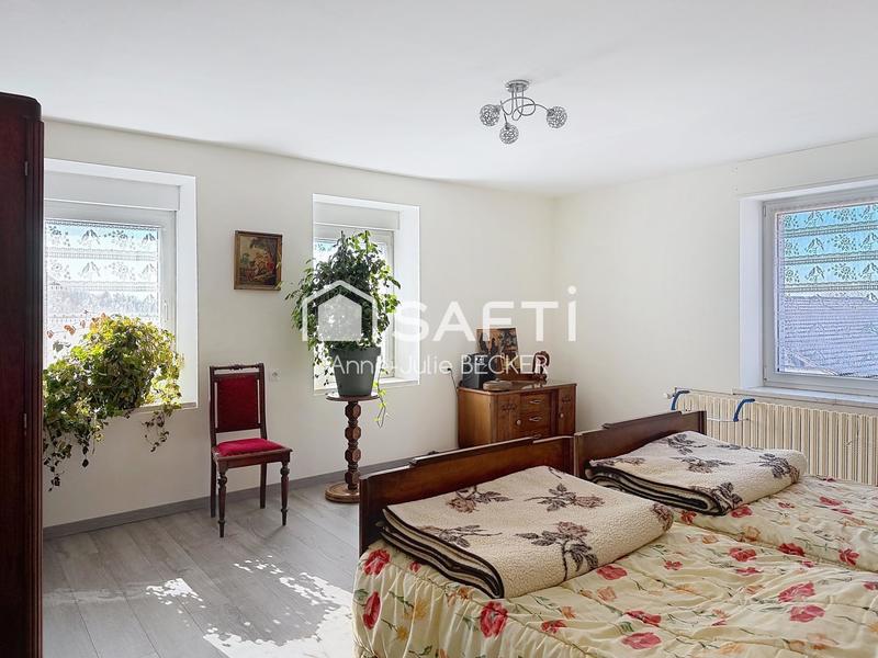 Maison - 200 m² - 10 pièces