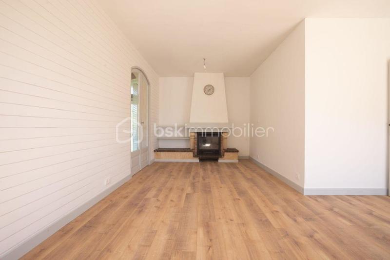 Maison - 94 m² - 5 pièces