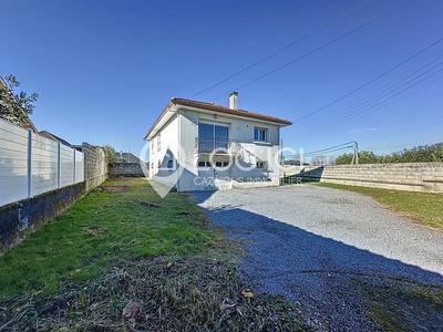 Maison - 82 m² - 4 pièces