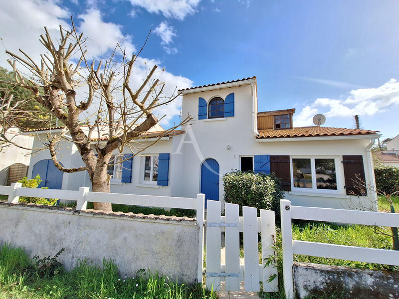 Maison - 153 m² - 10 pièces