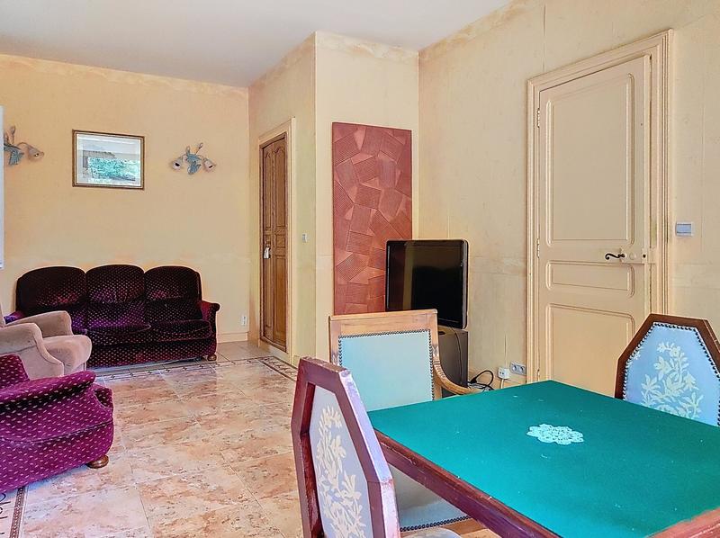 Maison ancienne - 195 m² - 8 pièces