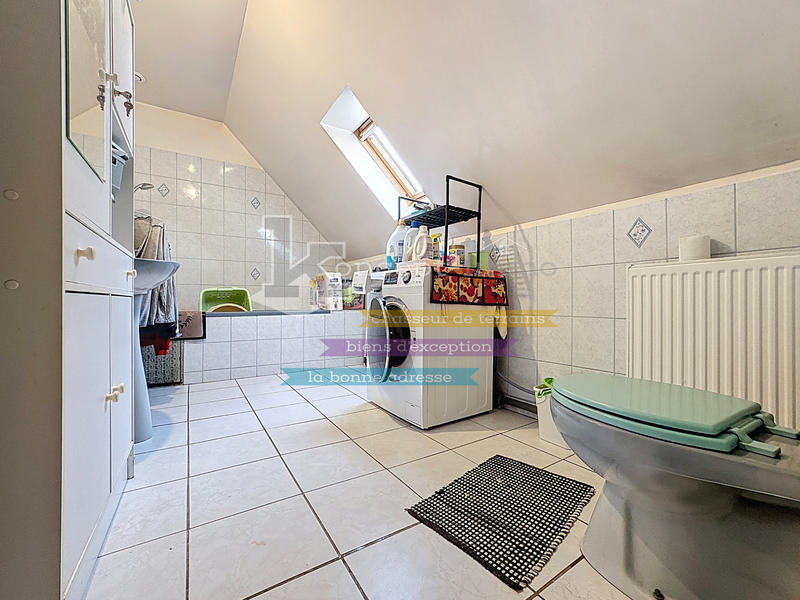 Maison - 128 m² - 7 pièces