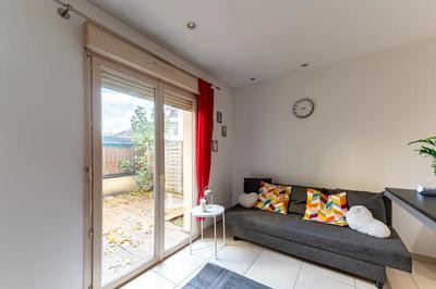 Studio - 24 m² - 1 pièce