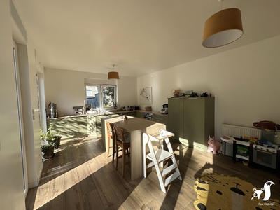 Maison - 125 m² - 5 pièces