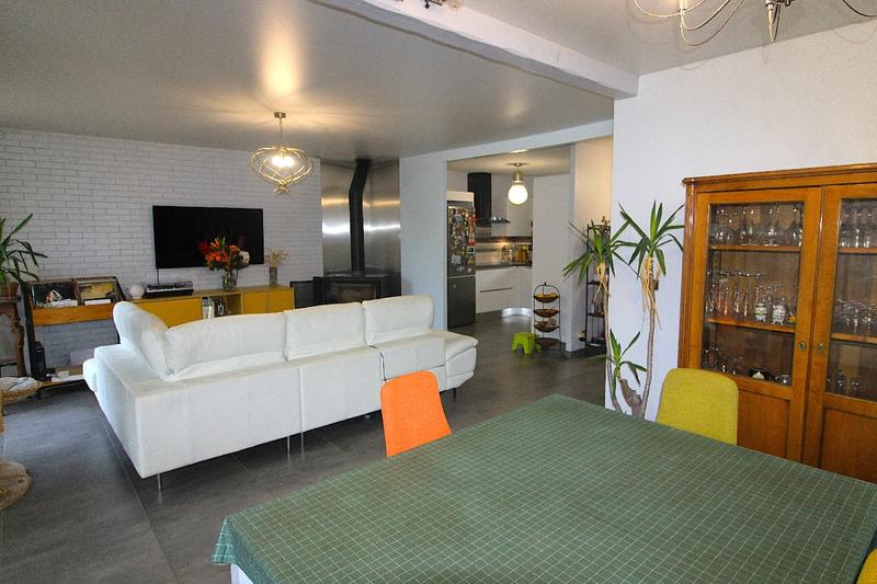 Maison - 127 m² - 7 pièces