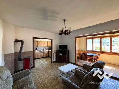 Maison - 148 m² - 5 pièces