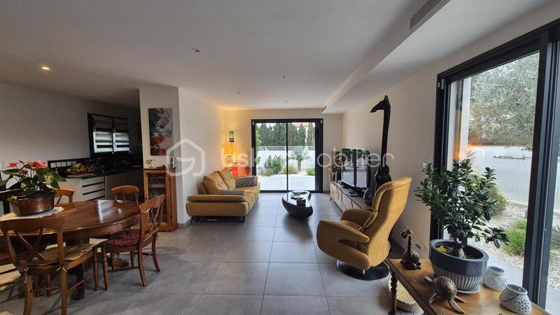 Maison - 108 m² - 6 pièces