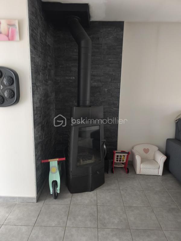 Maison - 98 m² - 6 pièces