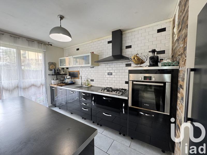 Appartement - 83 m² - 4 pièces