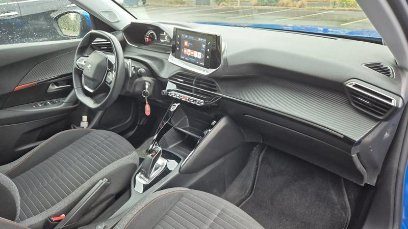 Peugeot 2008 1.2 PureTech 130 Eat8 Allure Pack - Automatique