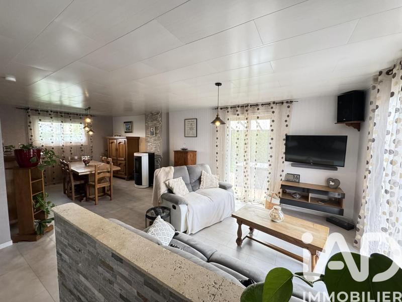 Maison - 89 m² - 5 pièces