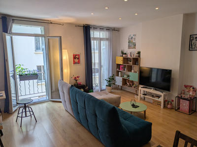 Appartement - 94 m² - 4 pièces