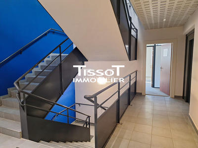 Bureau - 100 m² - 4 pièces