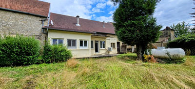 Maison - 292 m² - 7 pièces
