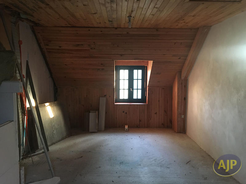 Maison - 102 m² - 5 pièces