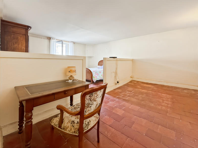 Maison - 185 m² - 7 pièces