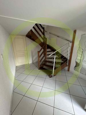 Maison de ville - 90 m² - 5 pièces