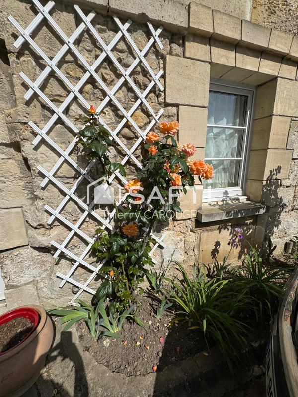 Maison - 210 m² - 7 pièces