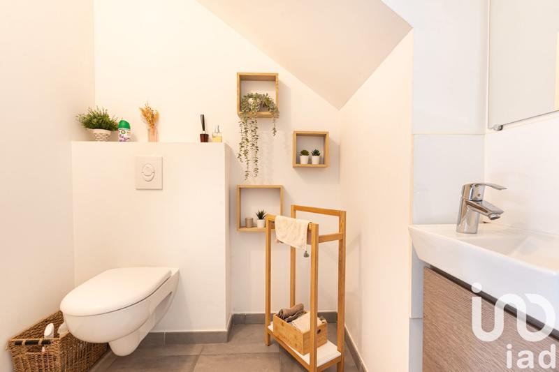 Maison - 143 m² - 6 pièces