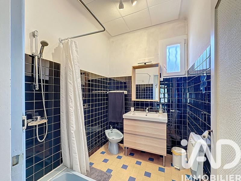 Maison - 200 m² - 7 pièces