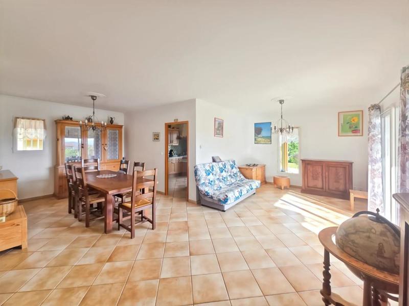 Maison - 124 m² - 6 pièces