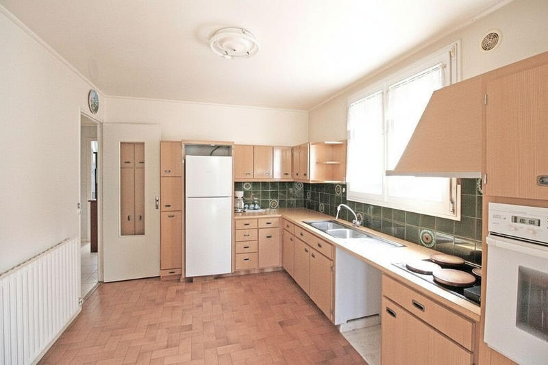 Maison - 100 m² - 6 pièces