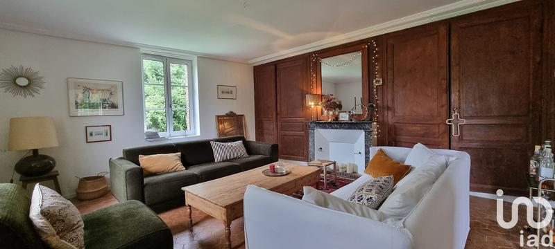 Maison - 264 m² - 8 pièces