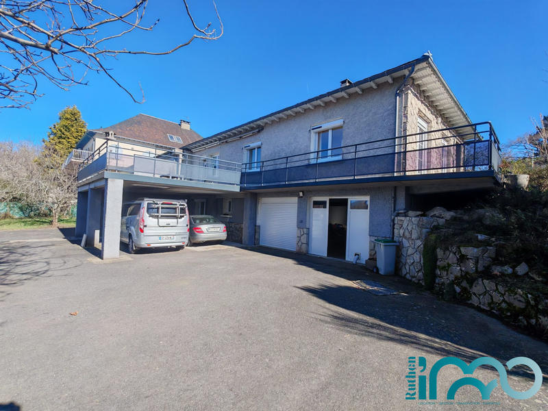 Maison ancienne - 200 m² - 7 pièces