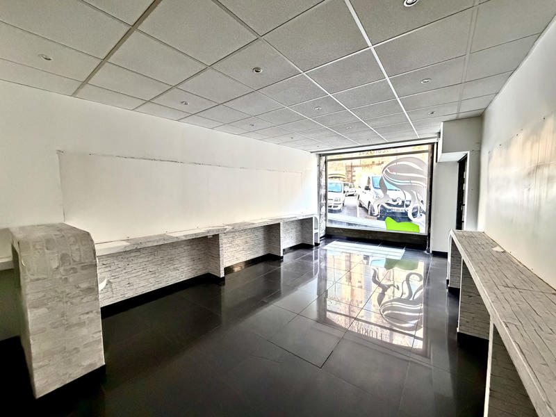 Local commercial - 156 m²