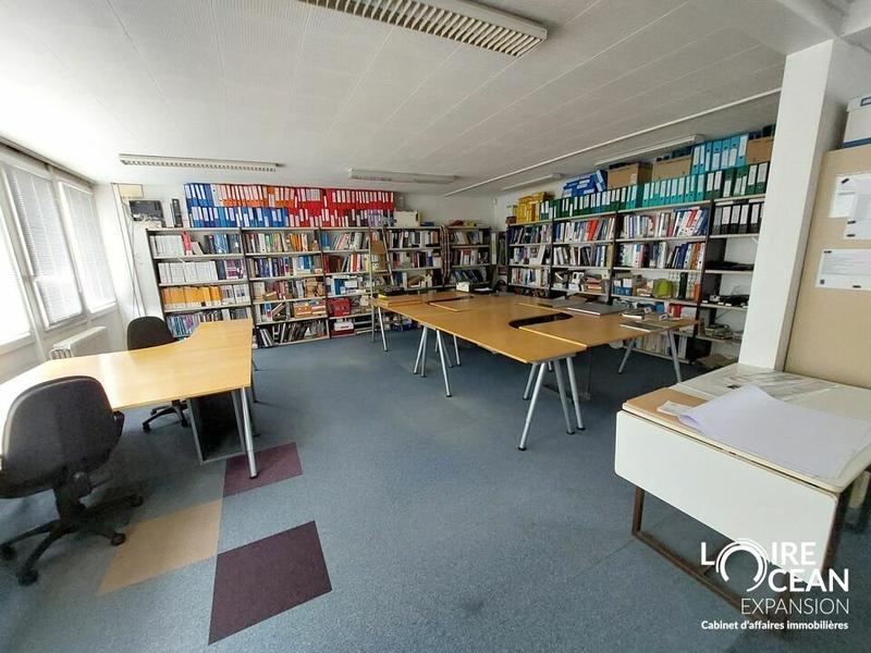 Bureau - 191 m²