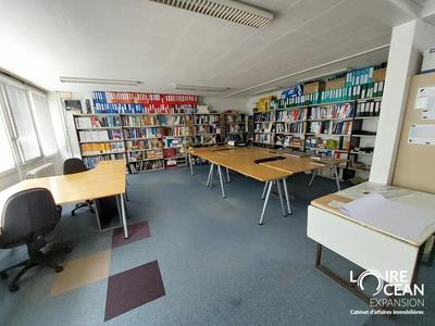 Bureau - 191 m²