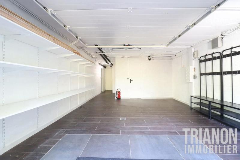 Maison - 307 m² - 10 pièces