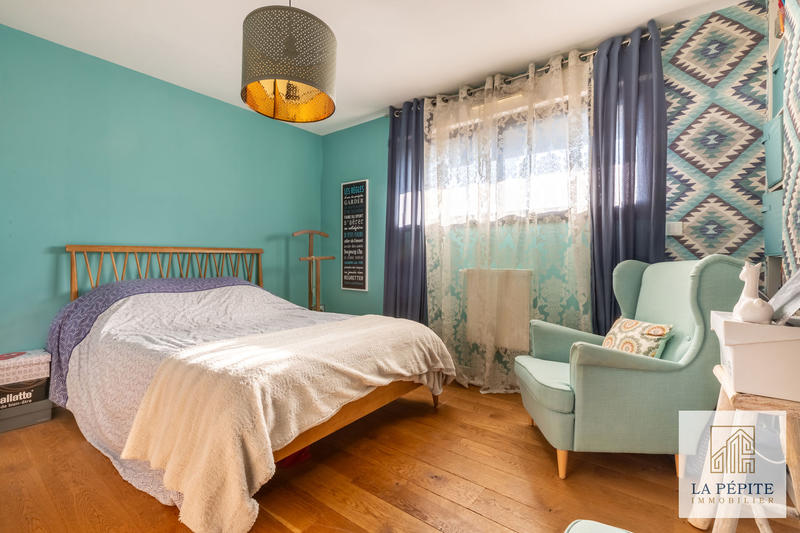 Maison - 138 m² - 5 pièces