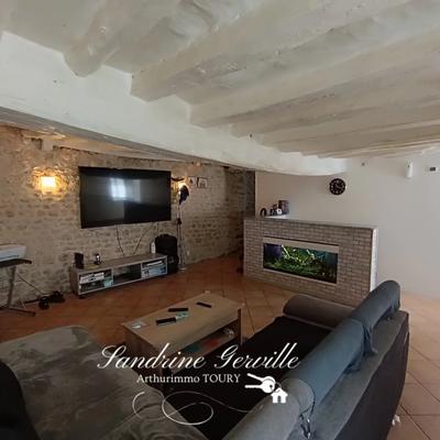 Maison - 139 m² - 6 pièces