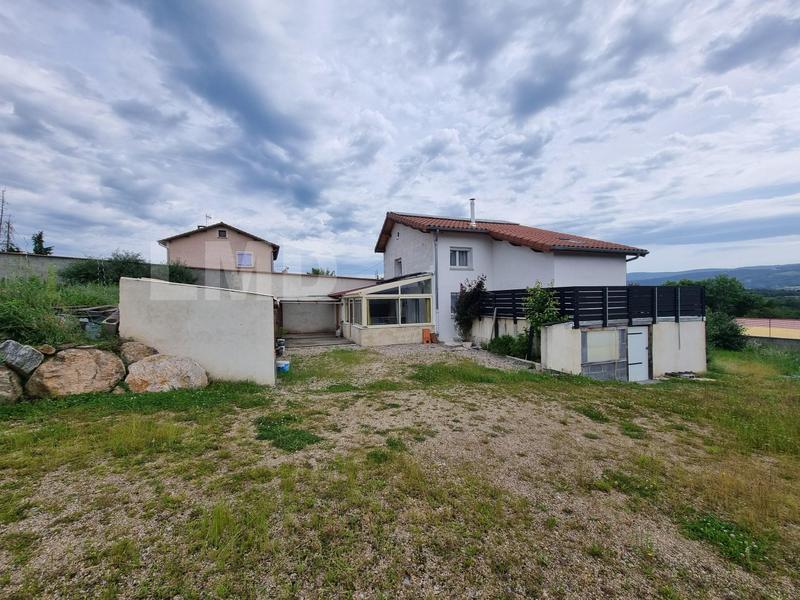 Maison traditionnelle - 114 m² - 5 pièces