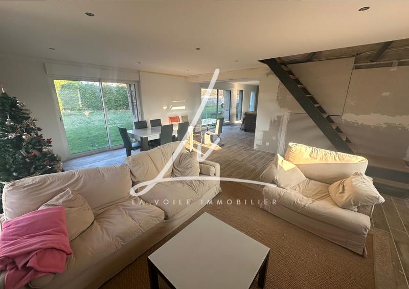 Maison ancienne - 200 m² - 6 pièces