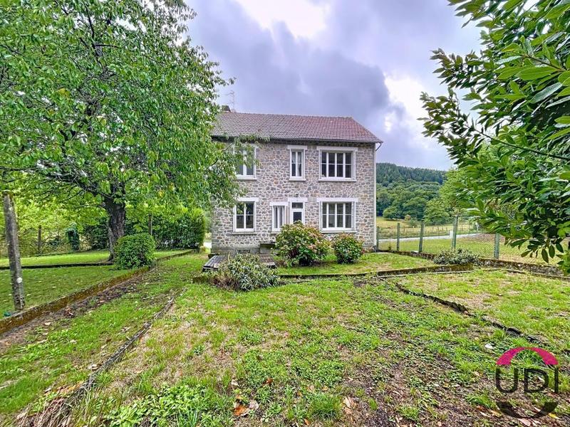 Maison - 142 m² - 5 pièces