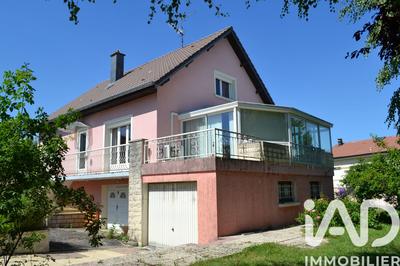 Maison de ville - 133 m² - 6 pièces
