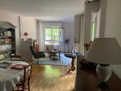 Appartement - 101 m² - 4 pièces