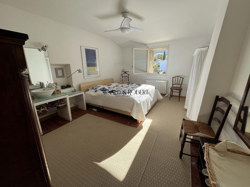 Maison - 107 m² - 6 pièces