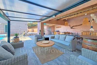 Villa - 170 m² - 7 pièces