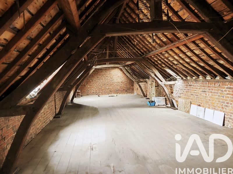 Maison - 221 m² - 8 pièces