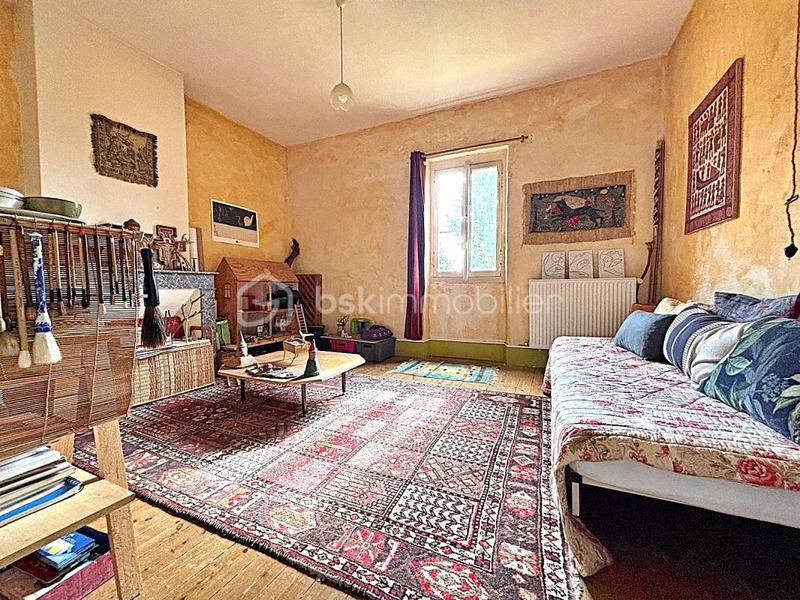 Maison de ville - 250 m² - 7 pièces