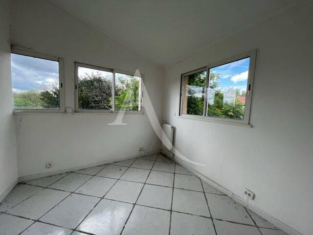 Maison - 193 m² - 5 pièces