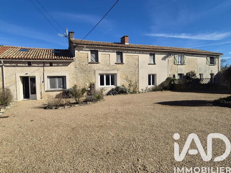 Maison de campagne - 255 m² - 10 pièces