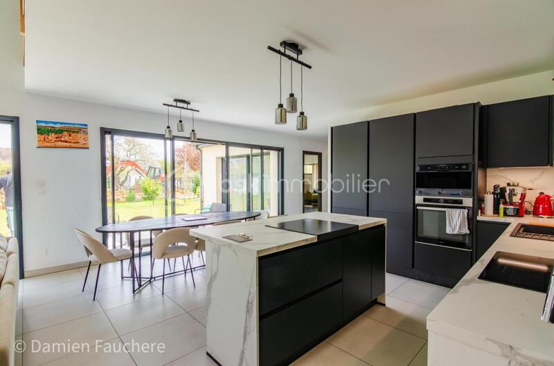 Maison - 130 m² - 5 pièces